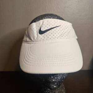 Nike Dri-FIT ADV Ace Tennis Visor White AV6960-100